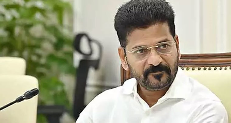 ఆపరేషన్ సింధూర్ నేపథ్యంలో సీఎం  రేవంత్ రెడ్డి ఎమర్జెన్సీ మీటింగ్..  