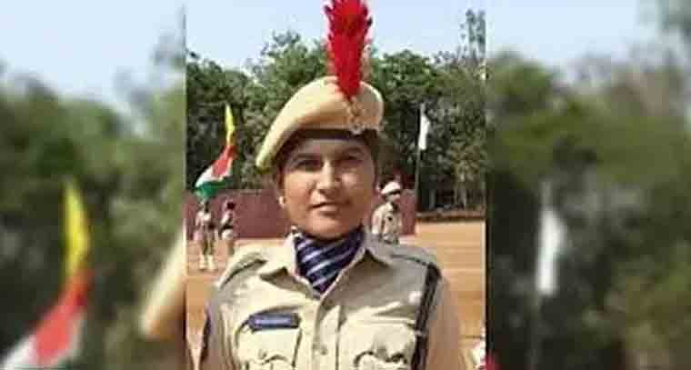 గంజాయి ముఠా కారుతో ఢీకొట్టిన ఎక్సైజ్ కానిస్టేబుల్ ఆరోగ్య పరిస్థితి విషమం 