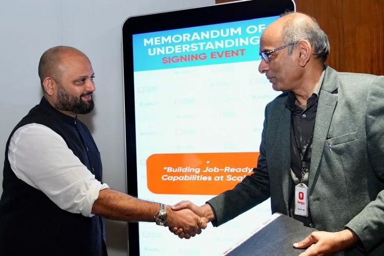 యంగ్ ఇండియా స్కిల్ యూనివర్సిటీ ఇన్‌స్టామార్ట్ మధ్య కీలక ఒప్పందం