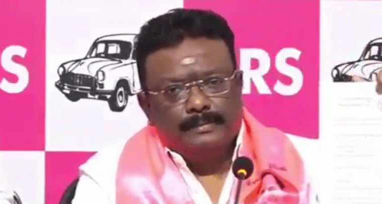 చలాన్‌లకు ఆటో డెబిట్ సిస్టమ్ పూర్తిగా రాజ్యాంగ విరుద్దం: ఎమ్మెల్సీ దాసోజు