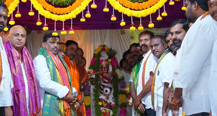 శ్రీకృష్ణ జన్మాష్టమి వేడుకల్లో  గూడెం మహిపాల్ రెడ్డి 