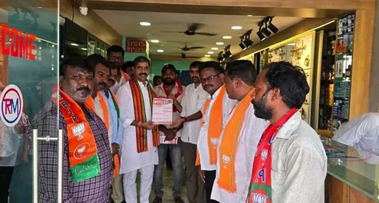 బీజేపీతోనే అభివృద్ధి: దేవకి వాసుదేవరావు