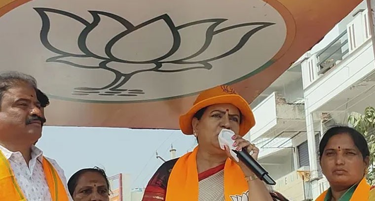 అమరచింతలో ఎంపీ డీకే అరుణతో బీజేపీ రోడ్ షో