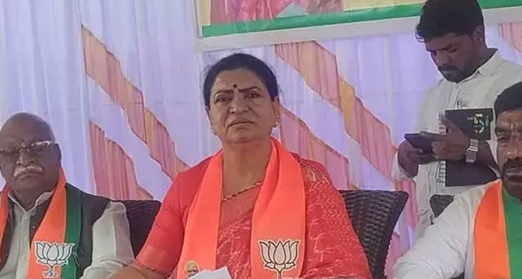 ఒక్క పెన్షన్ అయినా కొత్తది వచ్చిందా..?: ఎంపీ డీకే అరుణ