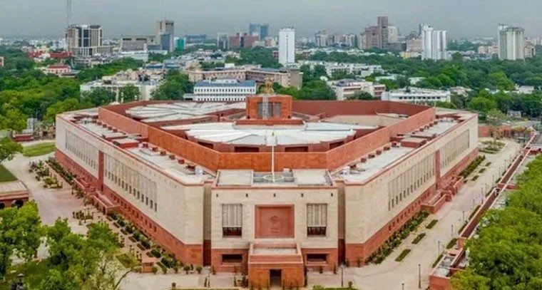 మేడిగడ్డ బ్యారేజ్‌కు కేంద్రం రెడ్‌ అలర్ట్