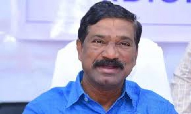 కూతురి ఎంపీ టికెట్ కోసమే కడియం పార్టీ మారారని రాజయ్య ఆరోపణ