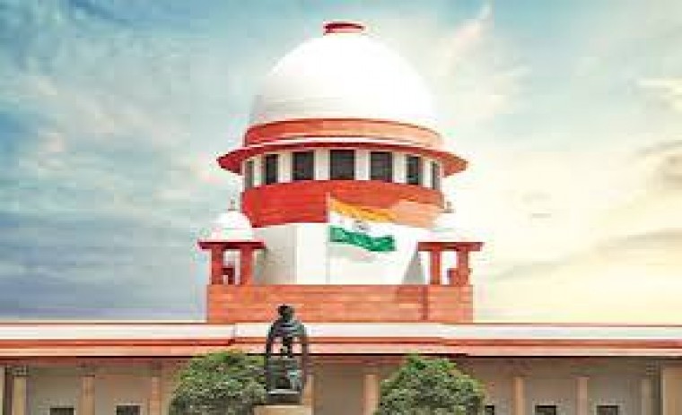 తెలంగాణలో పార్టీ ఫిరాయింపులకు పాల్పడిన పది మంది ఎమ్మెల్యేల రాజకీయ భవితవ్యంపై నేడు స్పష్టత రానుంది