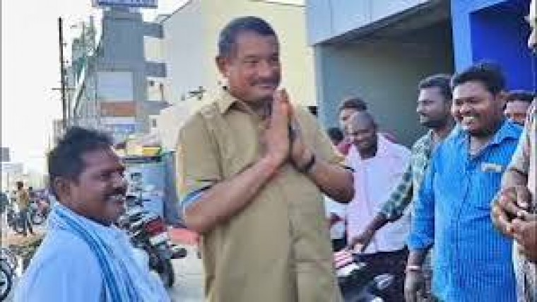 మిర్యాలగూడ ఎమ్మెల్యే బత్తుల లక్ష్మారెడ్డి పారిశుద్ధ్య కార్మికుడి అవతారం