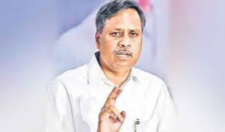 కవిత వ్యాఖ్యల వెనుక కాంగ్రెస్ పార్టీ కుట్ర ఉందని తీవ్ర ఆరోపణ