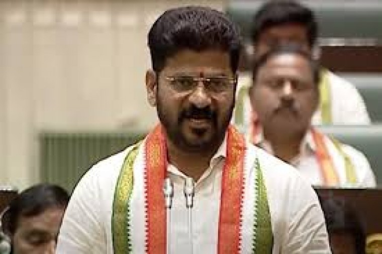 ఎస్సీ వర్గీకరణ బిల్లుపై చర్చ సందర్భంగా ముఖ్యమంత్రి రేవంత్ రెడ్డి మాట్లాడుతూ దళితులకు కాంగ్రెస్ పార్టీ అండగా ఉంటోందని అన్నారు