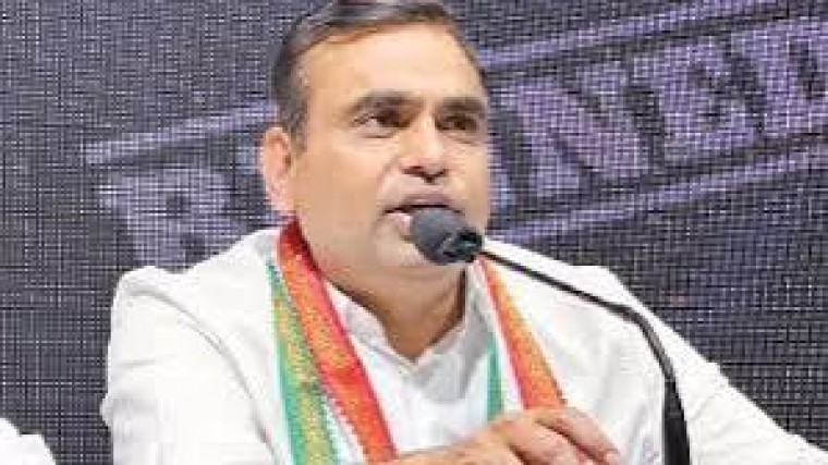 కేటీఆర్‌కు సన్నిహిత సంబంధాలు ఉన్నట్లు ఆరోపించిన ఎంపీ