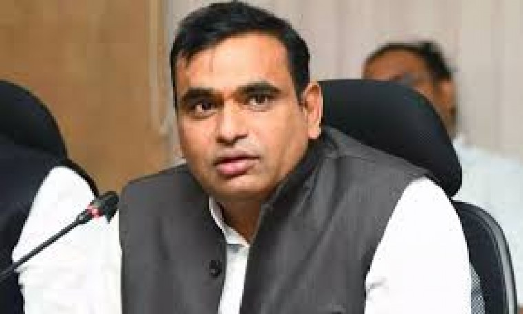 200 మంది చెంచాలను వెంట బెట్టుకొని డ్రాములు చేస్తున్నారని విమర్శ