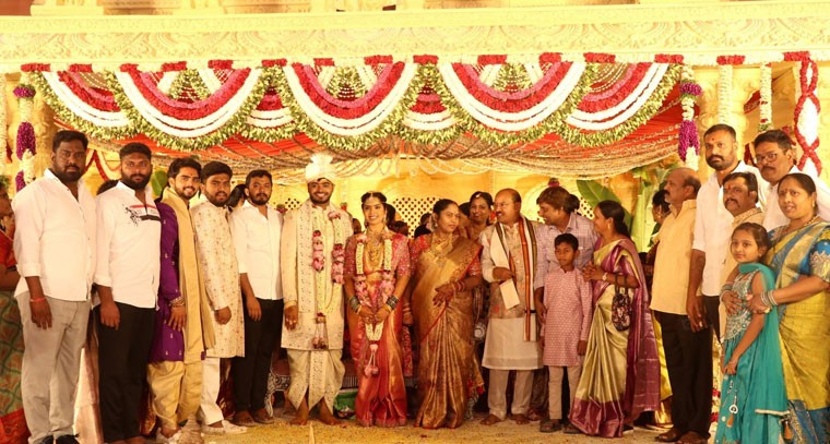 శుభకార్యాల్లో పాల్గొన్న మాద్రి పృథ్వీరాజ్ 