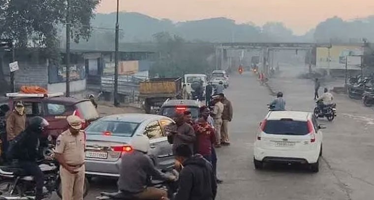 80 బైక్స్, 6 ఆటోలు, 3 కార్లకు జరిమానాలు