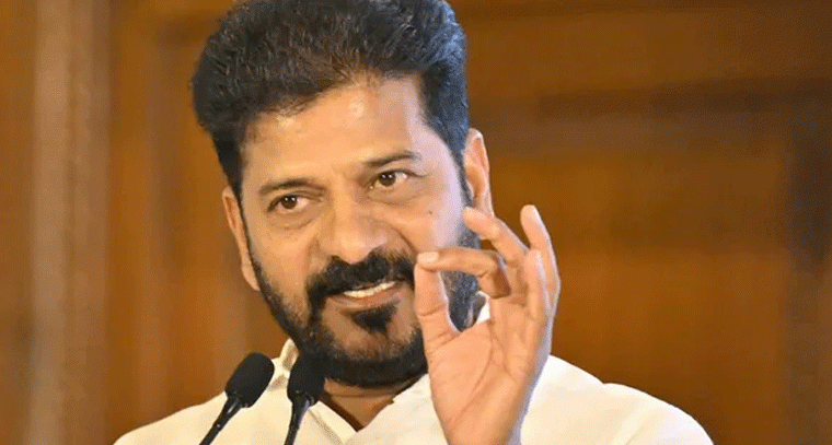 మహిళలకు ఉచితంగా గేదెల పంపిణీ