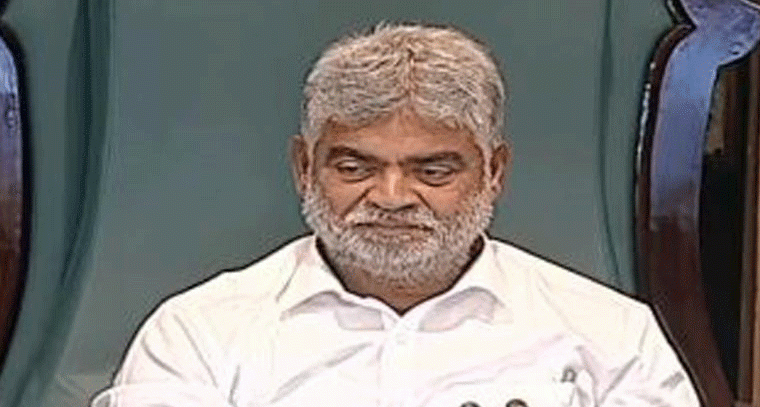 ఎమ్మెల్యేల ఫిరాయింపులు కేసు గడువు కోరిన స్పీకర్ కార్యాలయం