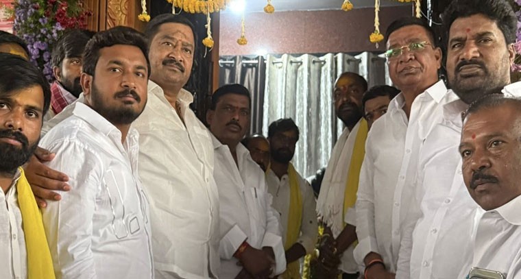  ఐలాపూర్ గ్రామంలో మల్లన్న జాతర లో పాల్గొన ఎమ్మెల్యే గూడెం మహిపాల్ రెడ్డి