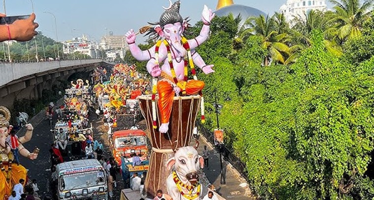 వినాయక నిమజ్జనం సందర్భంగా 6వ తేదీన హైదరాబాద్‌లో ట్రాఫిక్ ఆంక్షలు