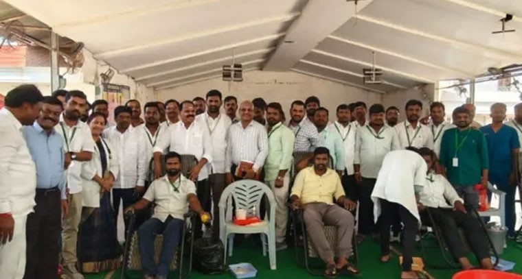 షాద్ నగర్ లో రక్తదాన శిబిరాన్ని ప్రారంభించిన ఎమ్మెల్యే