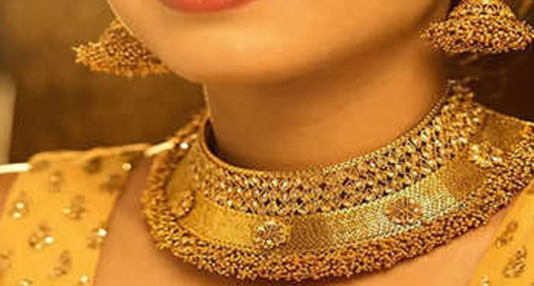 హైదరాబాద్‌లో 24 క్యారెట్ల 10 గ్రాముల బంగారం ధర