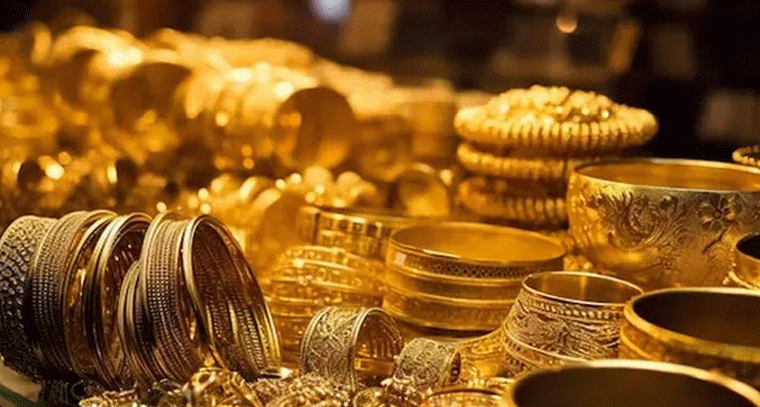 స్వల్పంగా పెరిగిన బంగారం, వెండి ధరలు