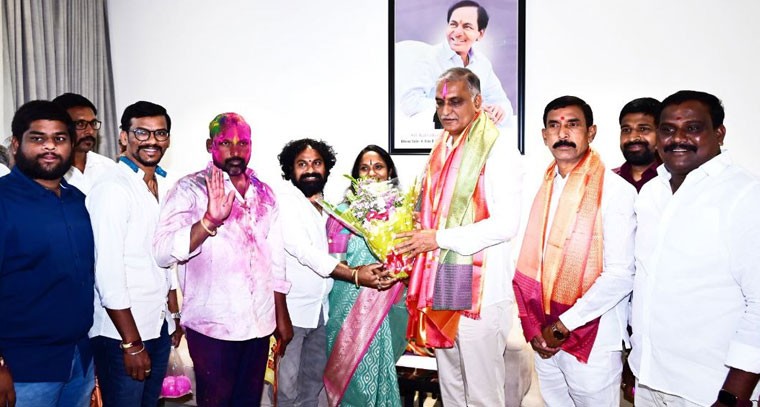  హరీష్ రావు గారిని కలిసిన  తుమ్మల పాండురంగారెడ్డి  మరియు గూడెం మధుసూదన్ రెడ్డి 