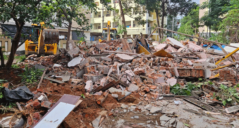 2వేల గ‌జాల పార్కును కాపాడిన హైడ్రా