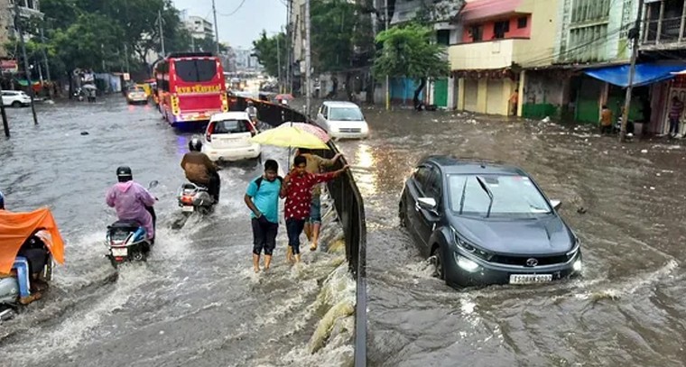 నేడు కూడా హైదరాబాద్‌లో భారీ వర్షం.. జాగ్ర‌త్త‌!