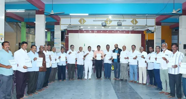 విష్ణు మహాపురాణ ప్రవచన జ్ఞానయజ్ఞ కరపత్రం ఆవిష్కరణ