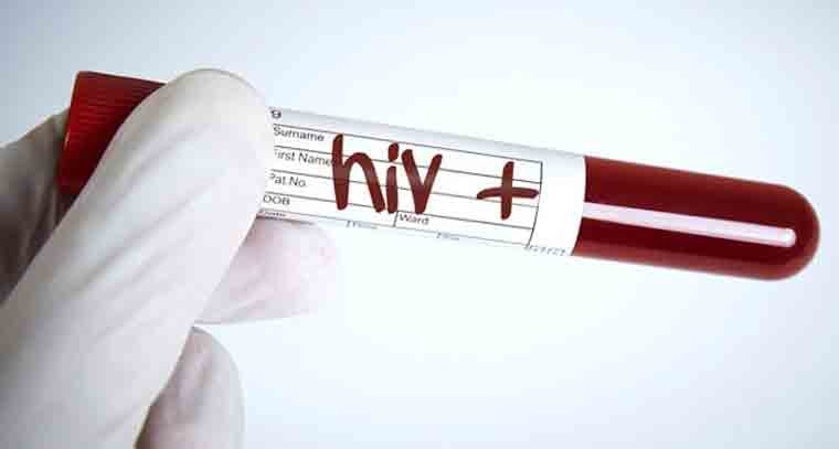 పెళ్ళికి నిరాకరించిందని యువతికి హెచ్‌ఐవీ రక్తాన్ని ఎక్కించిన యువకుడు 