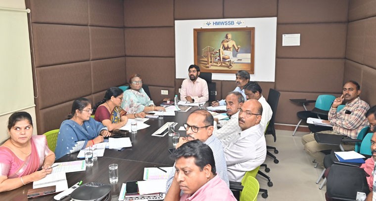 యుద్ధ‌ప్రాతిపాదిక కొత్త ఎస్టీపీల నిర్మాణం పనులు ప్రారంభించాలి