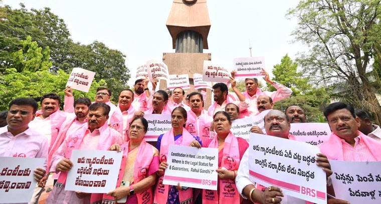 ఆరు గ్యారంటీలకు చట్ట బద్దత కల్పించాలి : బిఆర్ఎస్ ఎల్పీ విప్, ఎమ్మెల్యే కేపీ.వివేకానంద్ 