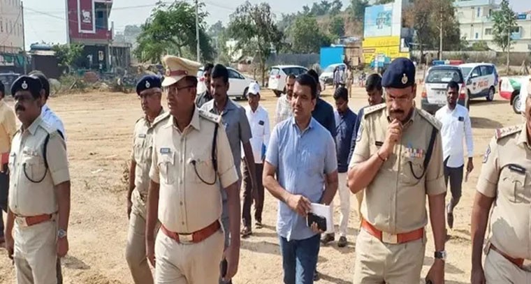 ముఖ్యమంత్రి సభ ఏర్పాట్లను పరిశీలించిన సీపీ