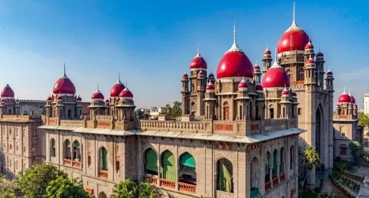 ఆధార్, ఓటర్ ఐడీ ఉంటే భారతీయులు కారు: హైకోర్టు