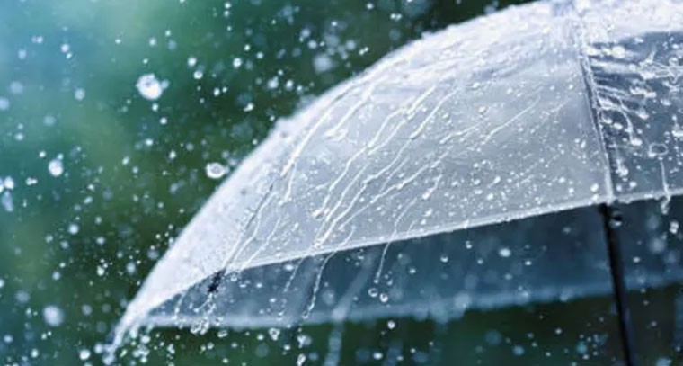 హైదరాబాద్‌లో మొదలైన వర్షం
