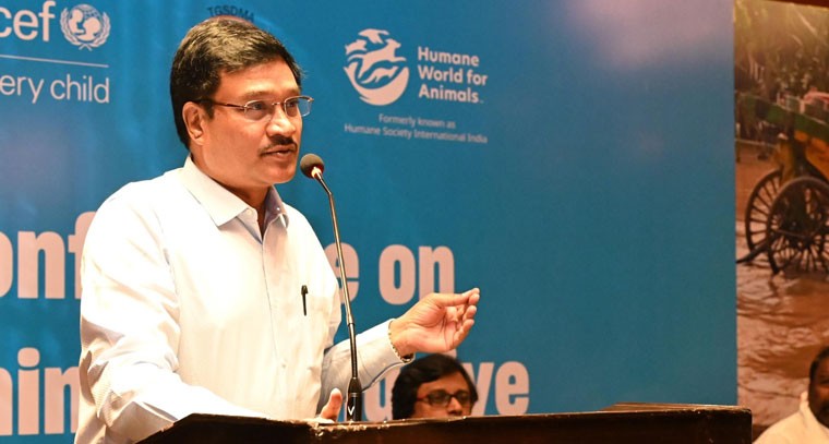 ప్రకృతి వైపరీత్యాల వేళ..మూగజీవాలకు రక్షణ కల్పిద్దాం