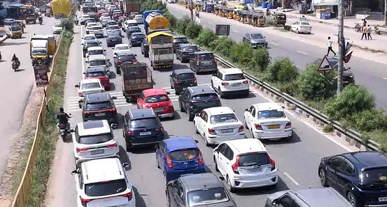 హైదరాబాద్ - విజయవాడ హైవేపై భారీగా ట్రాఫిక్ జామ్