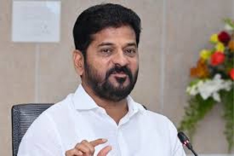 తెలంగాణ రాష్ట్ర ఆర్థిక పరిస్థితిపై ముఖ్యమంత్రి రేవంత్ రెడ్డి సంచలన వ్యాఖ్యలు చేశారు
