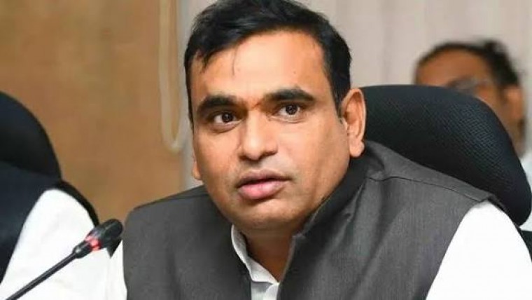 కేసీఆర్ అసెంబ్లీకి వస్తాడో రాడో చెప్పాలని ఎంపీ చామల నిలదీత