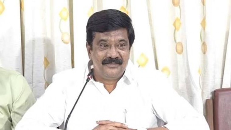 ప్రజా సమస్యలపై సీఎం సమాధానాలు చెప్పడం లేదని వేముల మండిపాటు