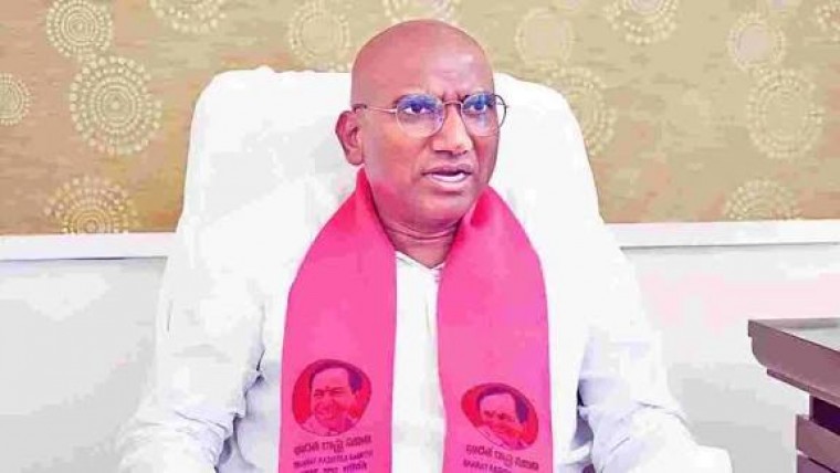 ఫోన్ ట్యాపింగ్ కేసులో బీఆర్ఎస్ నేత ప్రవీణ్ కుమార్ కు సిట్ నోటీసులు