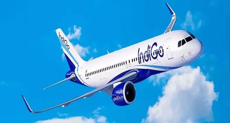 శంషాబాద్‌ ఎయిర్‌పోర్ట్‌లో ఇండిగో విమానం ఆలస్యం.. ప్రయాణికుల ఆందోళన