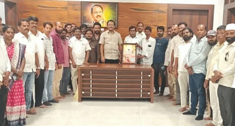 తెలంగాణ ఫోక్ సాంగ్ 'పడుచు పిల్లో' విడుదల చేసిన మాజీ మంత్రి