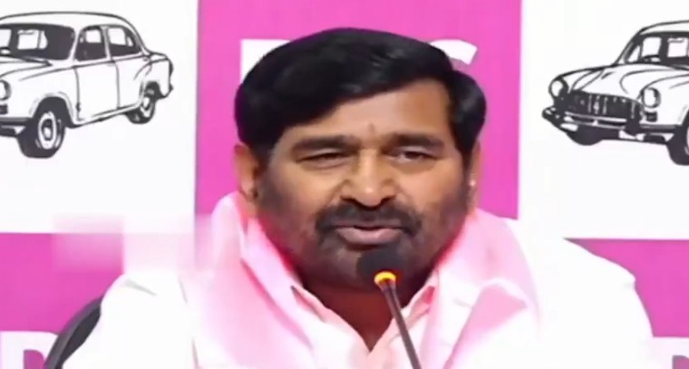 ఒక మంత్రి ఫోన్ ట్యాపింగ్‌కు భయపడి డబ్బా ఫోన్ వాడుతున్నారు: జగదీశ్ 