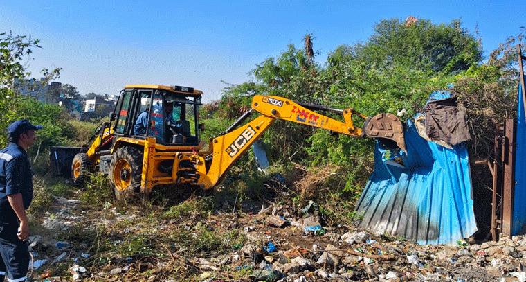 పాతబస్తీలో 7 ఎకరాల ప్రభుత్వ భూమిని కాపాడిన హైడ్రా