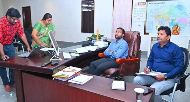 ఎన్నికల సిబ్బంది ర్యాండమైజేషన్ పూర్తి