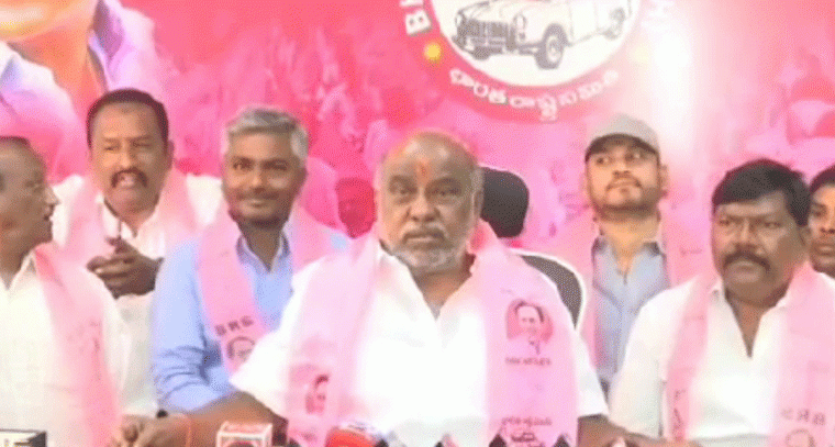 బీఆర్ఎస్ రైతులకు అండగా ఉంటుంది: మాజీ మంత్రి