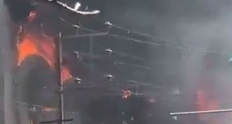 జూబ్లీహిల్స్‌లో భారీ అగ్ని ప్రమాదం..