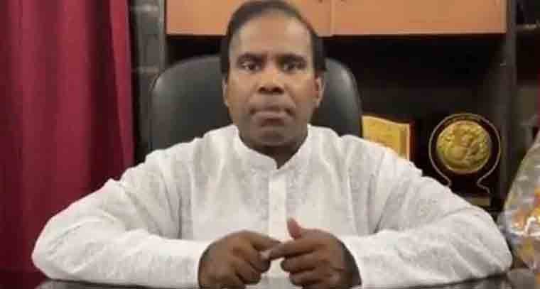 బీజేపీ కేవలం ఓట్లకోసమే బీసీలని వాడుకుంటుంది 
