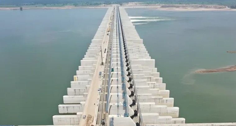 కాళేశ్వరం ప్రాజెక్టు అప్పులపై రాష్ట్ర ప్రభుత్వానికి కేంద్రం సూచన